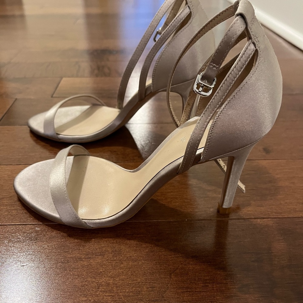 Never worn stunning reiss champagne heeled sandals size 37/US 6.5